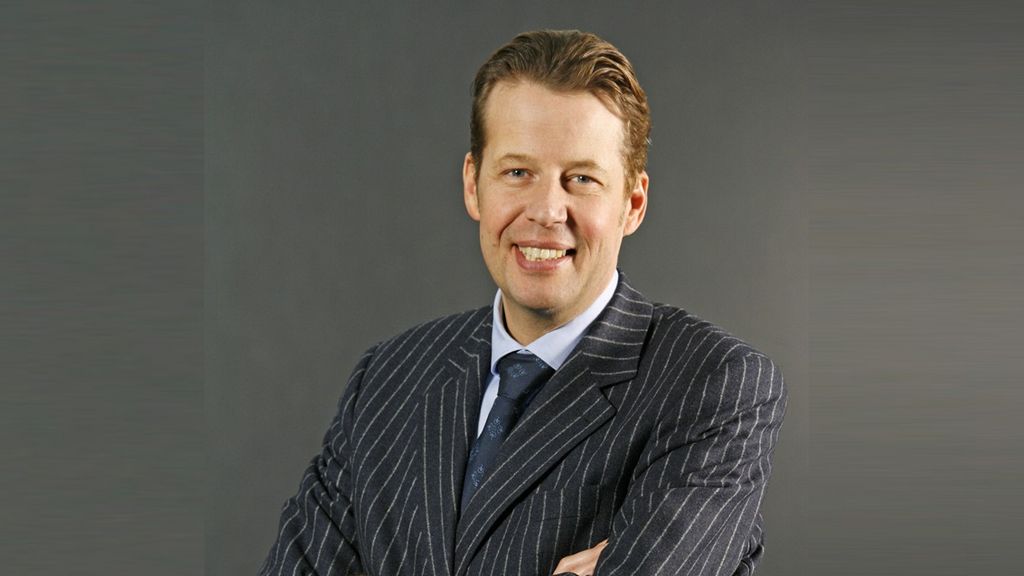 Bentley Verliert Designchef Stefan Sielaff Automobilwoche de Bentley Verliert Designchef Stefan Sielaff Automobilwoche de