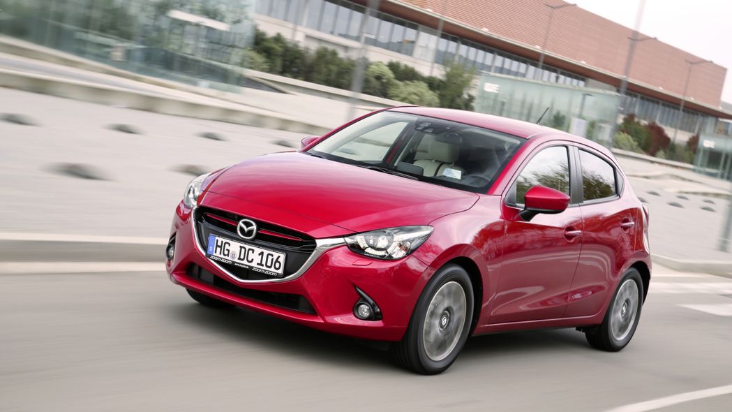 Mazda 2: