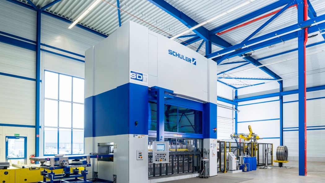 Inhouse-Presse von Schuler