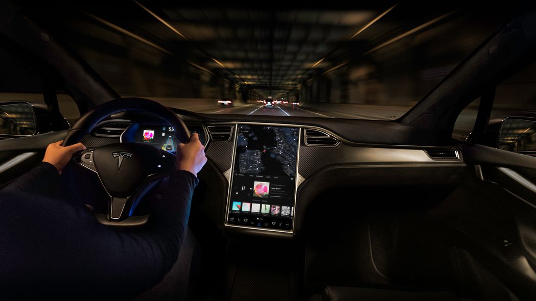 Tesla-Cockpit: