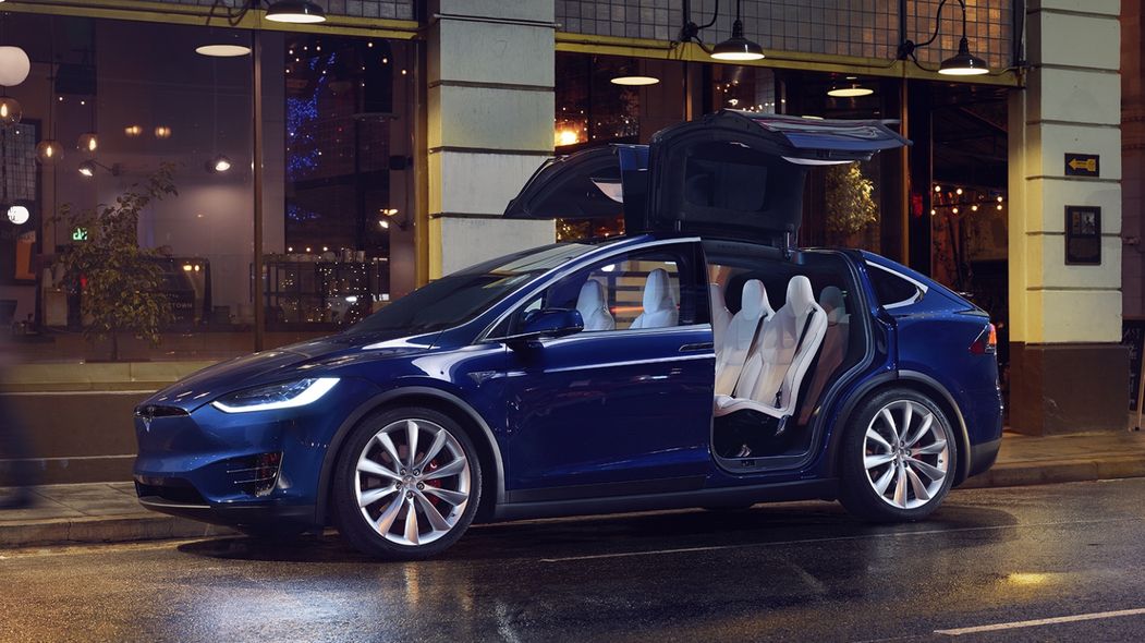 Tesla Model X: