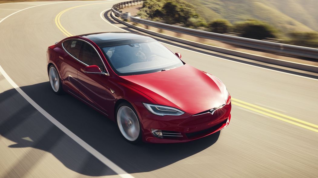 Tesla Model S: