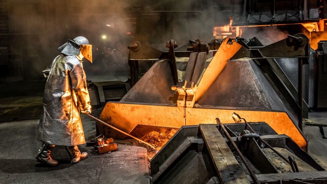 Stahlbranche, Salzgitter, Probeentnahme Hochofen: