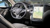 Tesla Model S und X