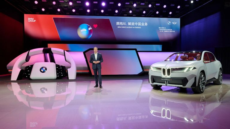 BMW-Chef Oliver Zipse bei der Auto Shanghai 2025