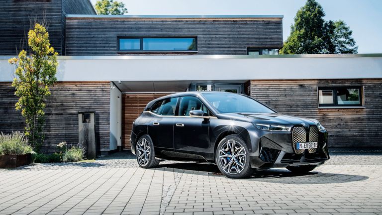 BMW iX Sport Edition