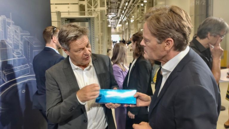 Habeck Schäfer E-Campus Mercedes