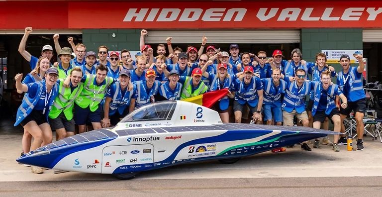 Ansys - das siegreiche innoptus Solar Team der KU Leuven bei der "Bridgestone World Solar Challenge" (BWSC) 2023