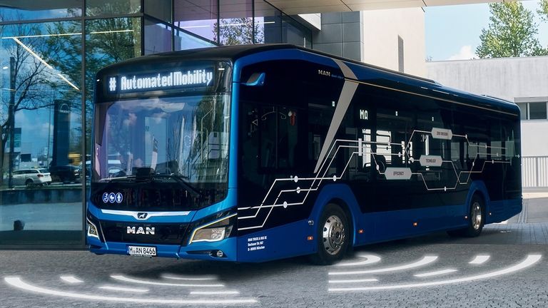 Selbstfahrender MAN-Bus mit Mobileye-Technik