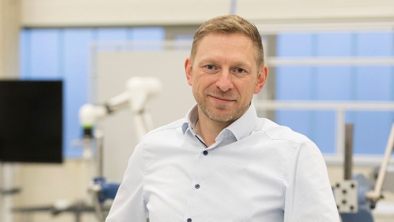 220405_PM_Bike_Micromobility_1 2.JPG